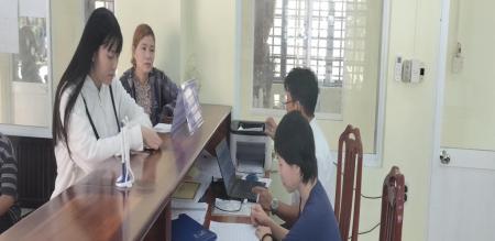 MÔ HÌNH “GIẢM THỜI GIAN THỰC HIỆN THỦ TỤC XÁC NHẬN TÌNH TRẠNG HÔN NHÂN CHO NGƯỜI DÂN TẠI UỶ BAN NHÂN DÂN PHƯỜNG 4” MÔ HÌNH “GIẢM THỜI GIAN THỰC HIỆN THỦ TỤC XÁC NHẬN TÌNH TRẠNG HÔN NHÂN CHO NGƯỜI DÂN TẠI UỶ BAN NHÂN DÂN PHƯỜNG 4”