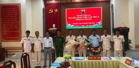 CÔNG AN PHƯỜNG 4 ĐẠI HỘI CHI BỘ LẦN THỨ X NHIỆM KỲ 2025 -2027 CÔNG AN PHƯỜNG 4 ĐẠI HỘI CHI BỘ LẦN THỨ X NHIỆM KỲ 2025 -2027