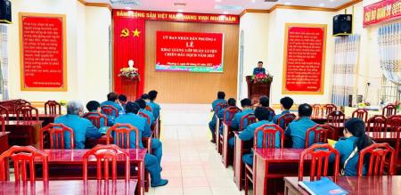 PHƯỜNG 4 KHAI GIẢNG LỚP HUẤN LUYỆN DÂN QUÂN CƠ ĐỘNG NĂM 2025 PHƯỜNG 4 KHAI GIẢNG LỚP HUẤN LUYỆN DÂN QUÂN CƠ ĐỘNG NĂM 2025