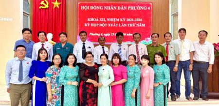 PHƯỜNG 4 TỔ CHỨC KỲ HỌP ĐỘT XUẤT LẦN THỨ NĂM HĐND KHÓA XII, NHIỆM KỲ 2021–2026 PHƯỜNG 4 TỔ CHỨC KỲ HỌP ĐỘT XUẤT LẦN THỨ NĂM HĐND KHÓA XII, NHIỆM KỲ 2021–2026
